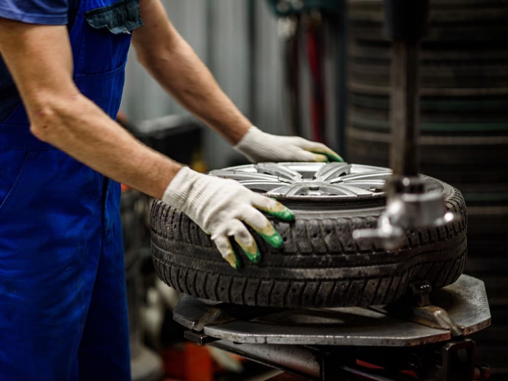 Revisión de neumáticos en Pontevedra